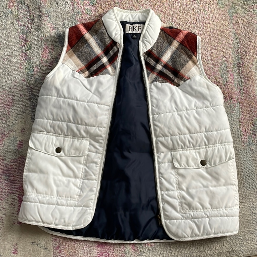 BKE quilted vest.